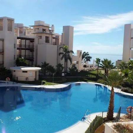 Bahia Beach Apartament Estepona